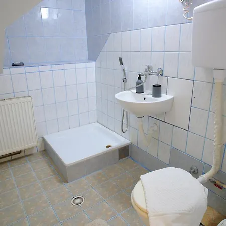 아파트 Djokic 2 Sa Bazenom *